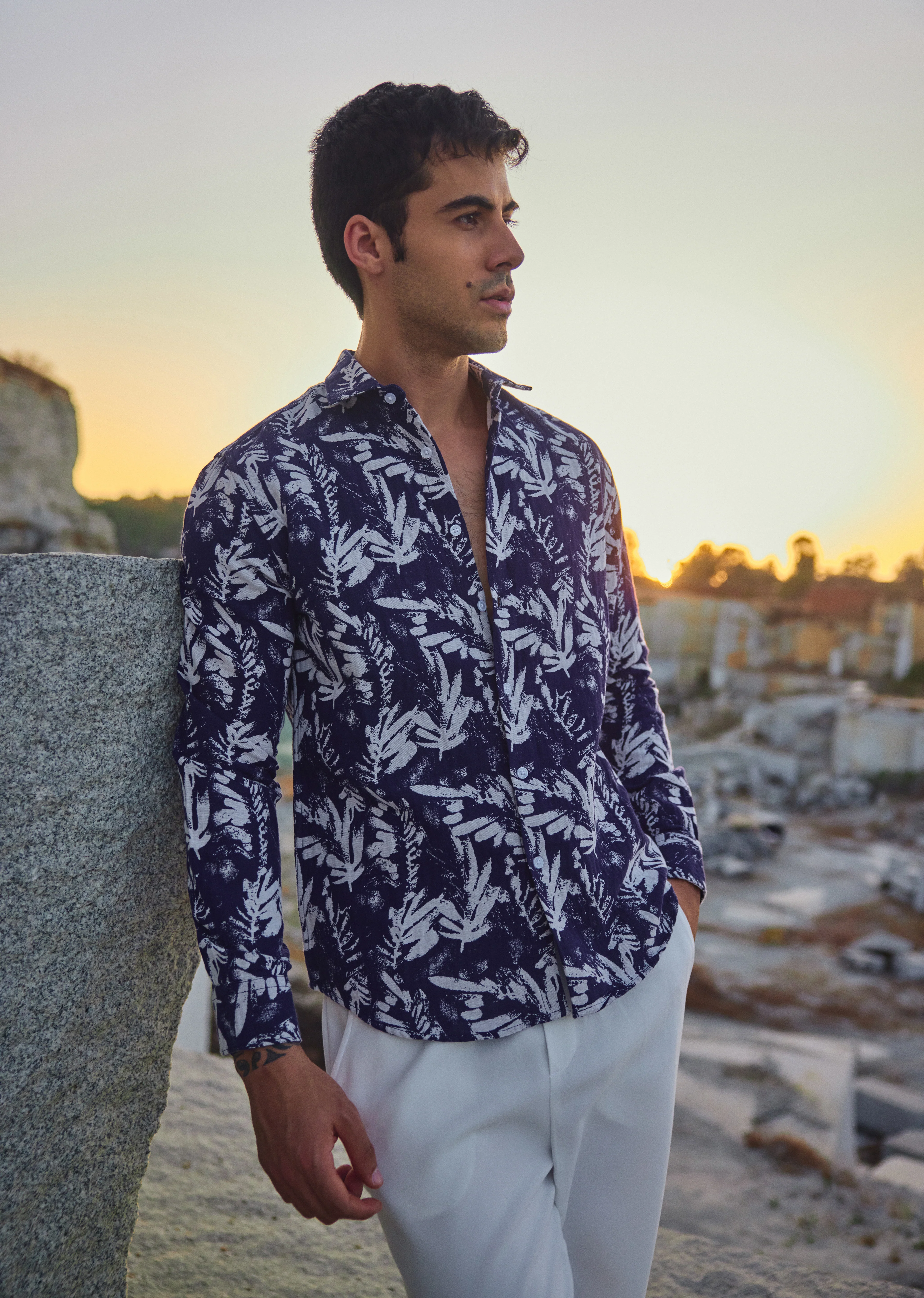 Indigo Leaf Pattern Shirt